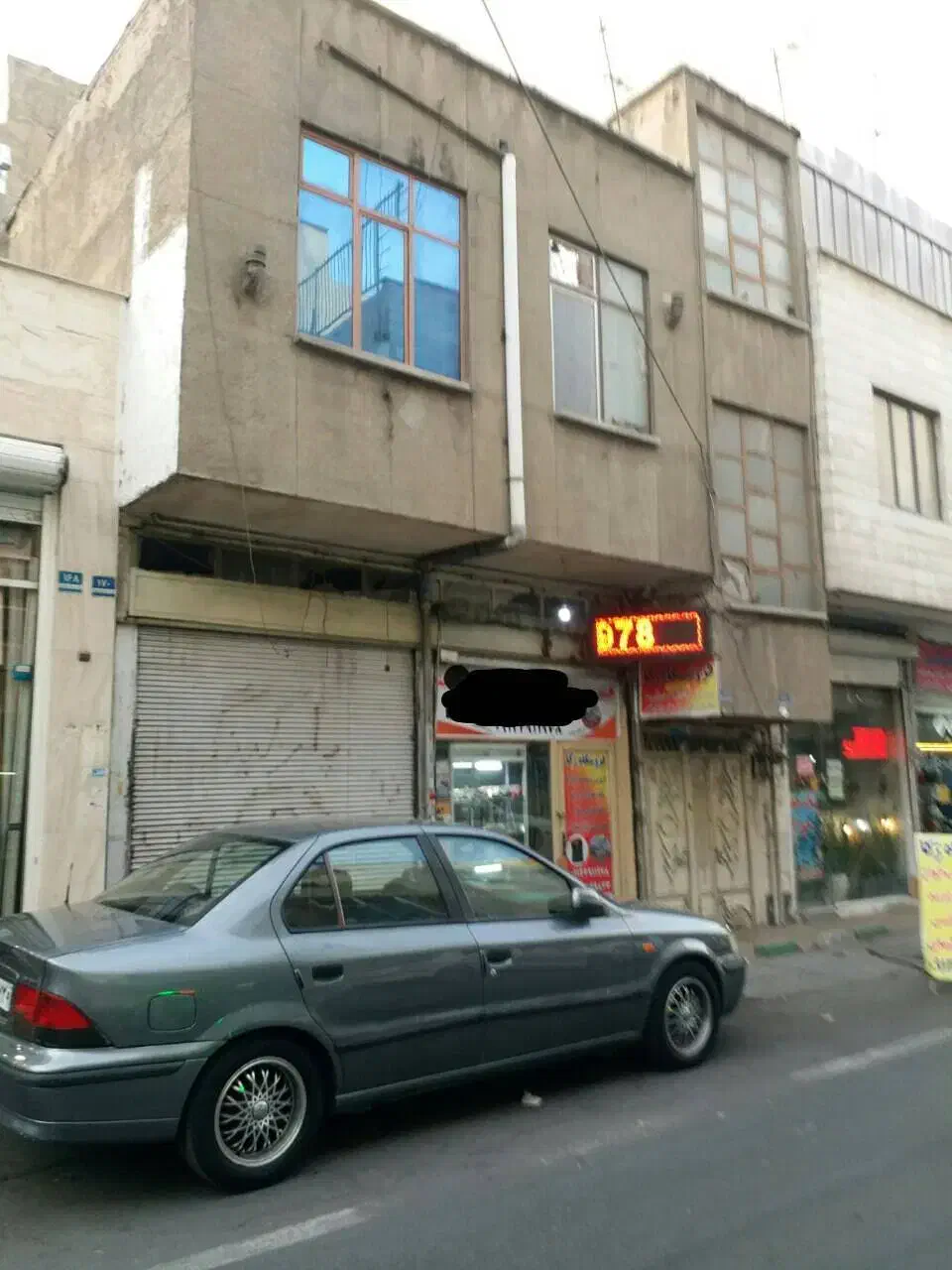 ملک کلنگی 84 متری با 22 کاربری تجاری