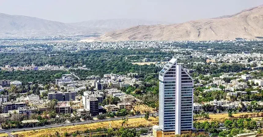 زمین های شرکت گاز و پتروشیمی.قصر قمشه.پلاک۹۴۱
