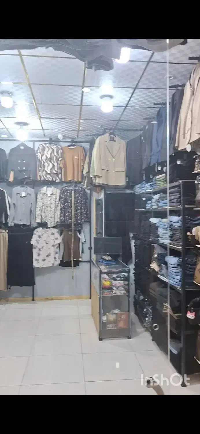 واگذاری مغازه باپوشاک زنانه ودکور
