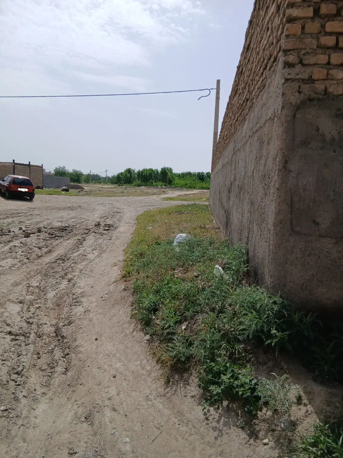زمین فروشی