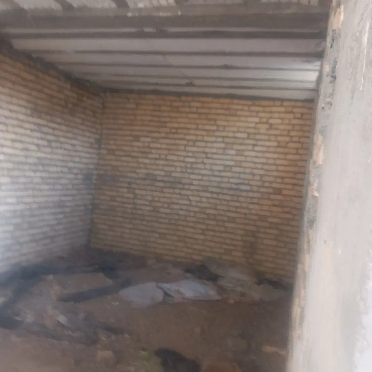 یک باب ساختمان مسکونی