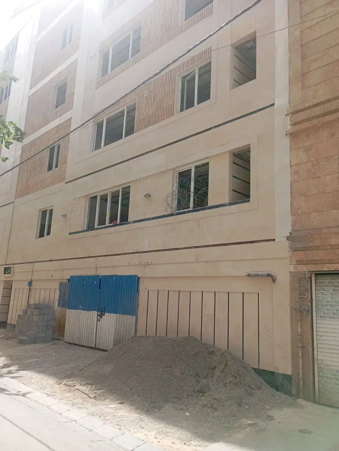 آپارتمان فروشی در اتابک