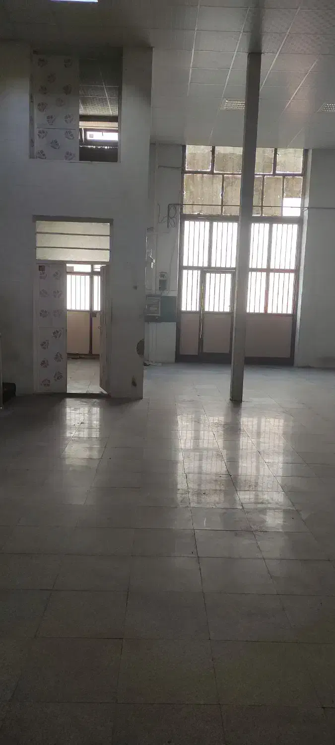 اجاره برای کارگاه و انباری