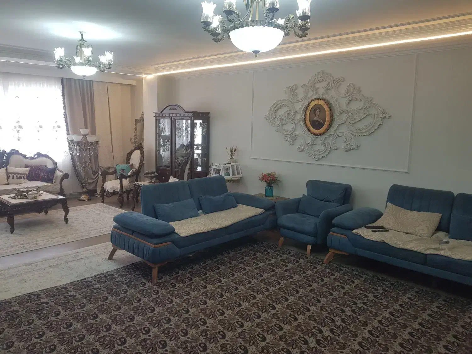 واحد فروشی