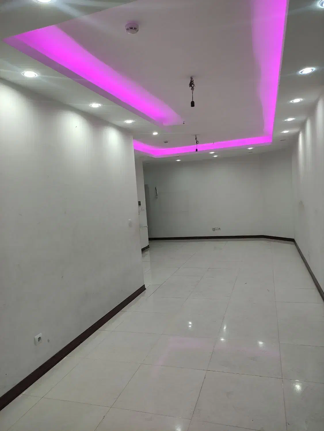 75 متری _ 1 خواب در فرهنگ ری