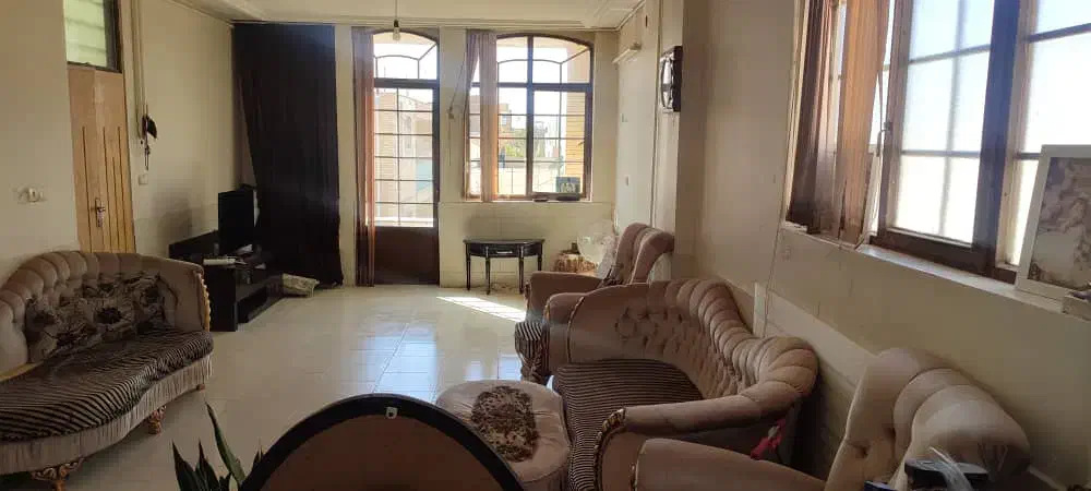 اجاره.  آپارتمان  در  بروجن میدان امام