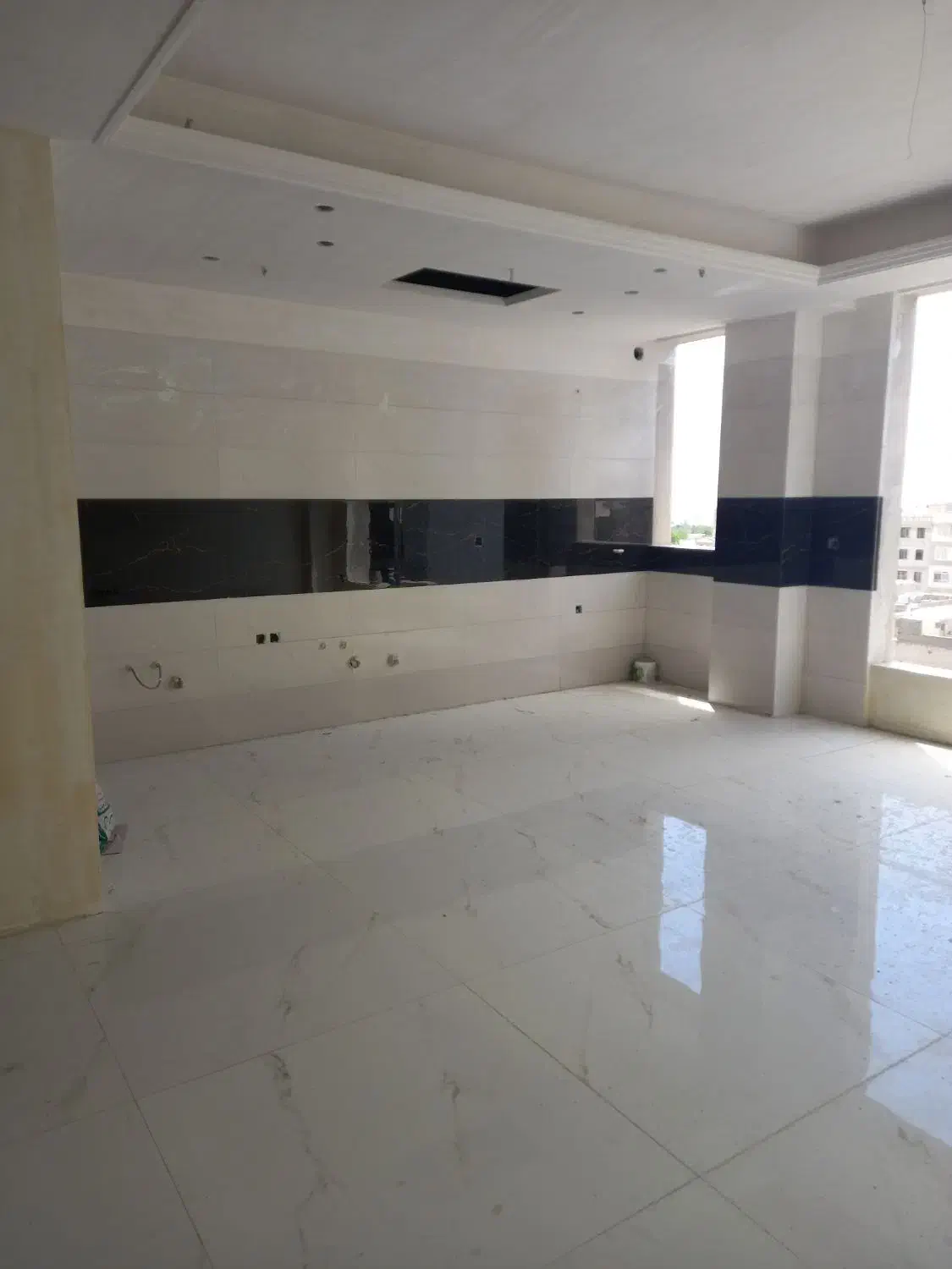 آپارتمان ۱۴۰ متری کلیدنخورده