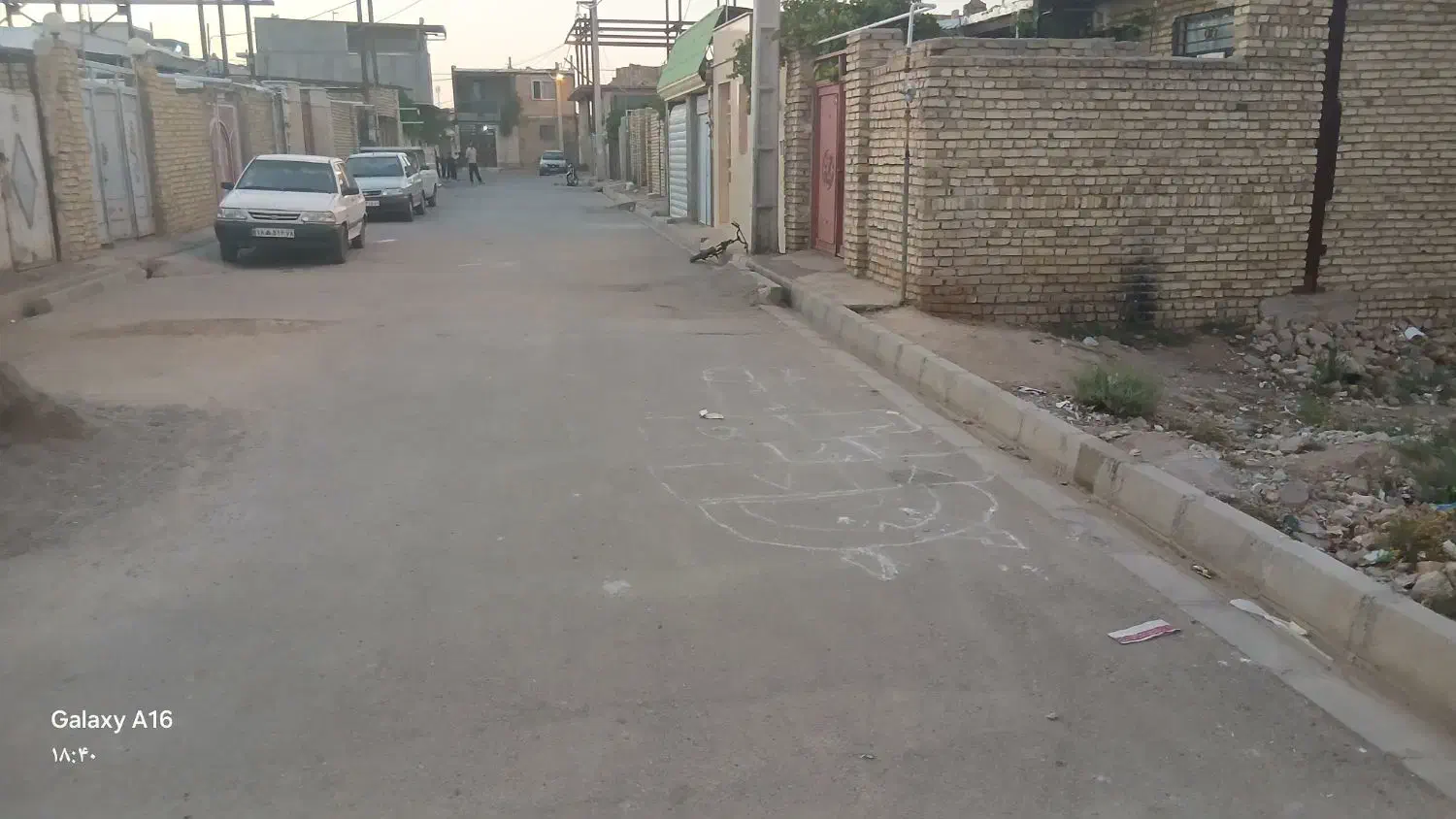 زمین فروشی