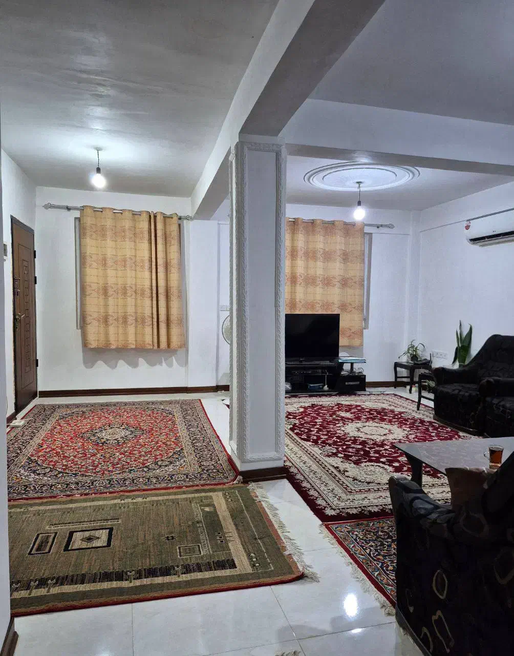 آپارتمان ۹۰ متری دو خوابه راه جدا