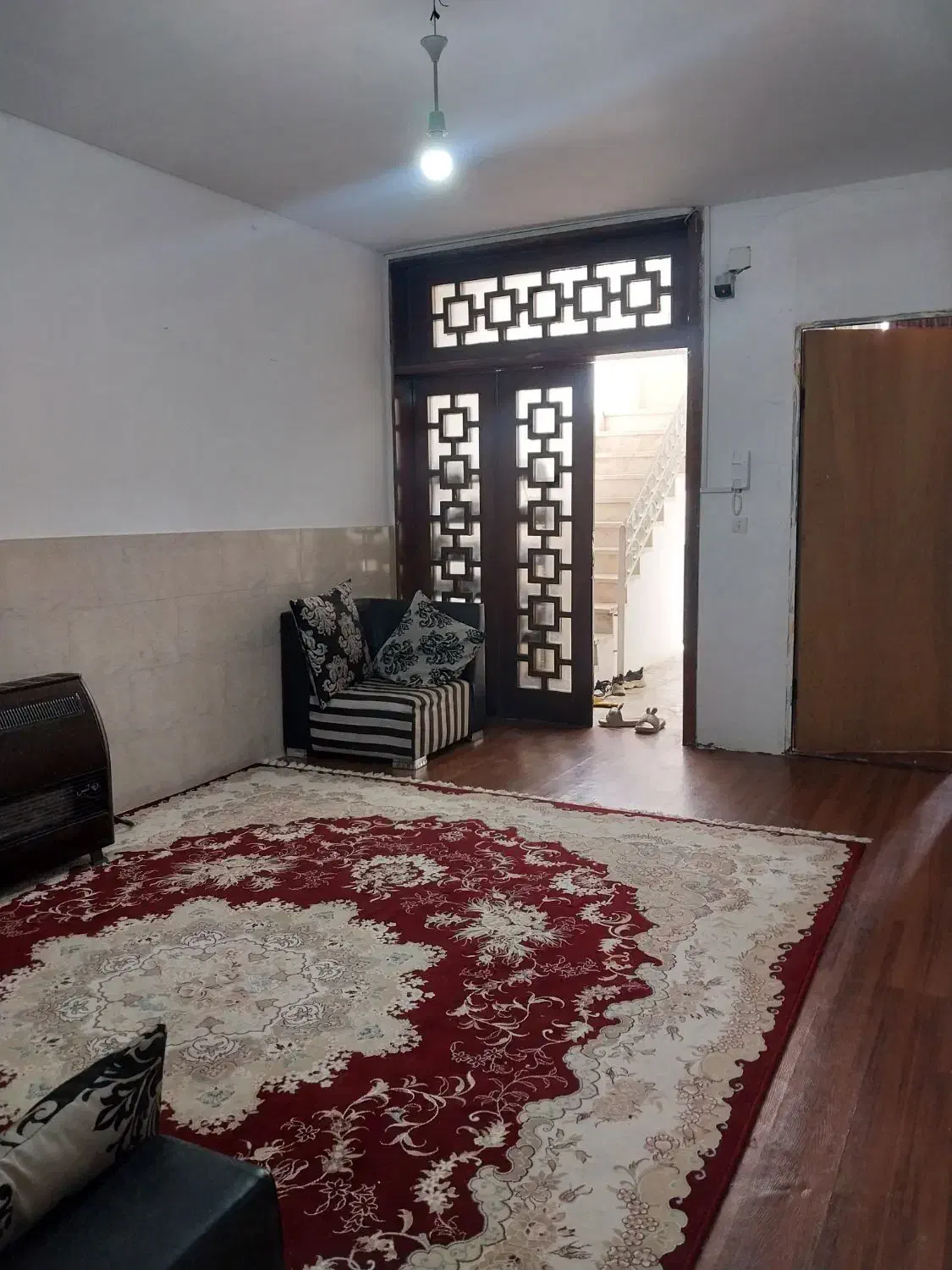 هم اتاقی