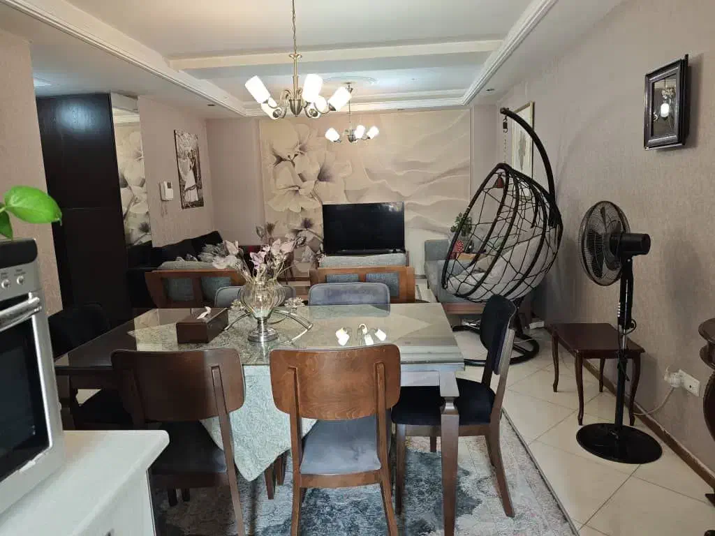 املاک تاپ لوکیشن ۵۰متر تک واحدی  آسانسور