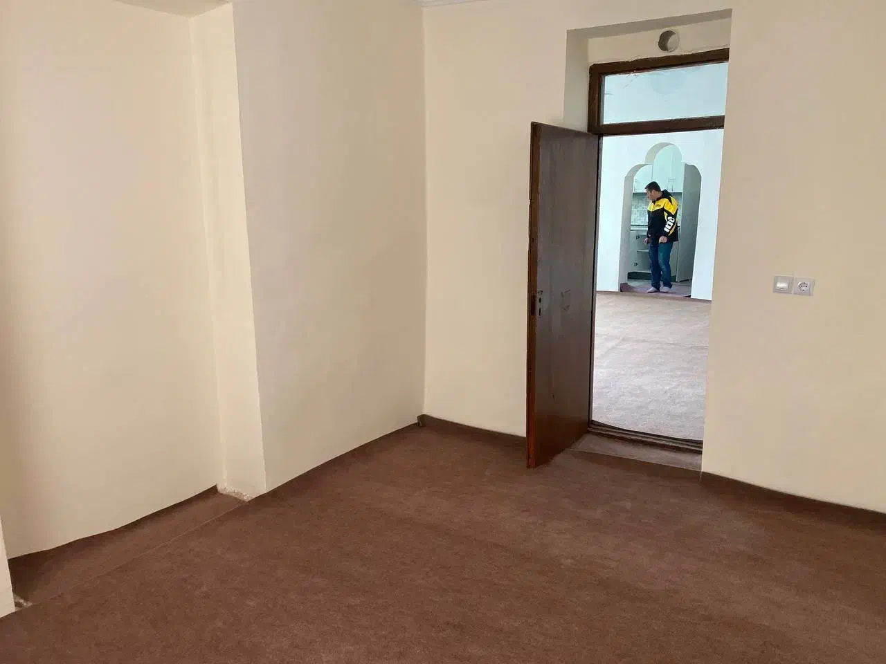 اجاره یک واحد ساختمان ویلایی