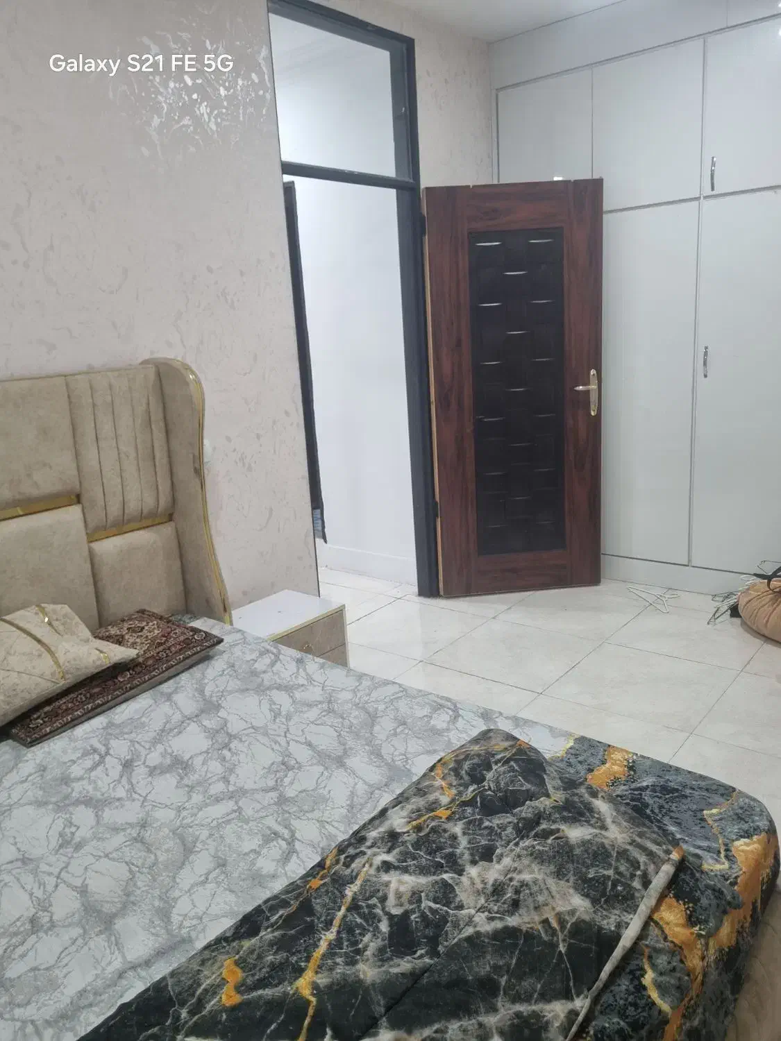 همخونه خانم میخواستم