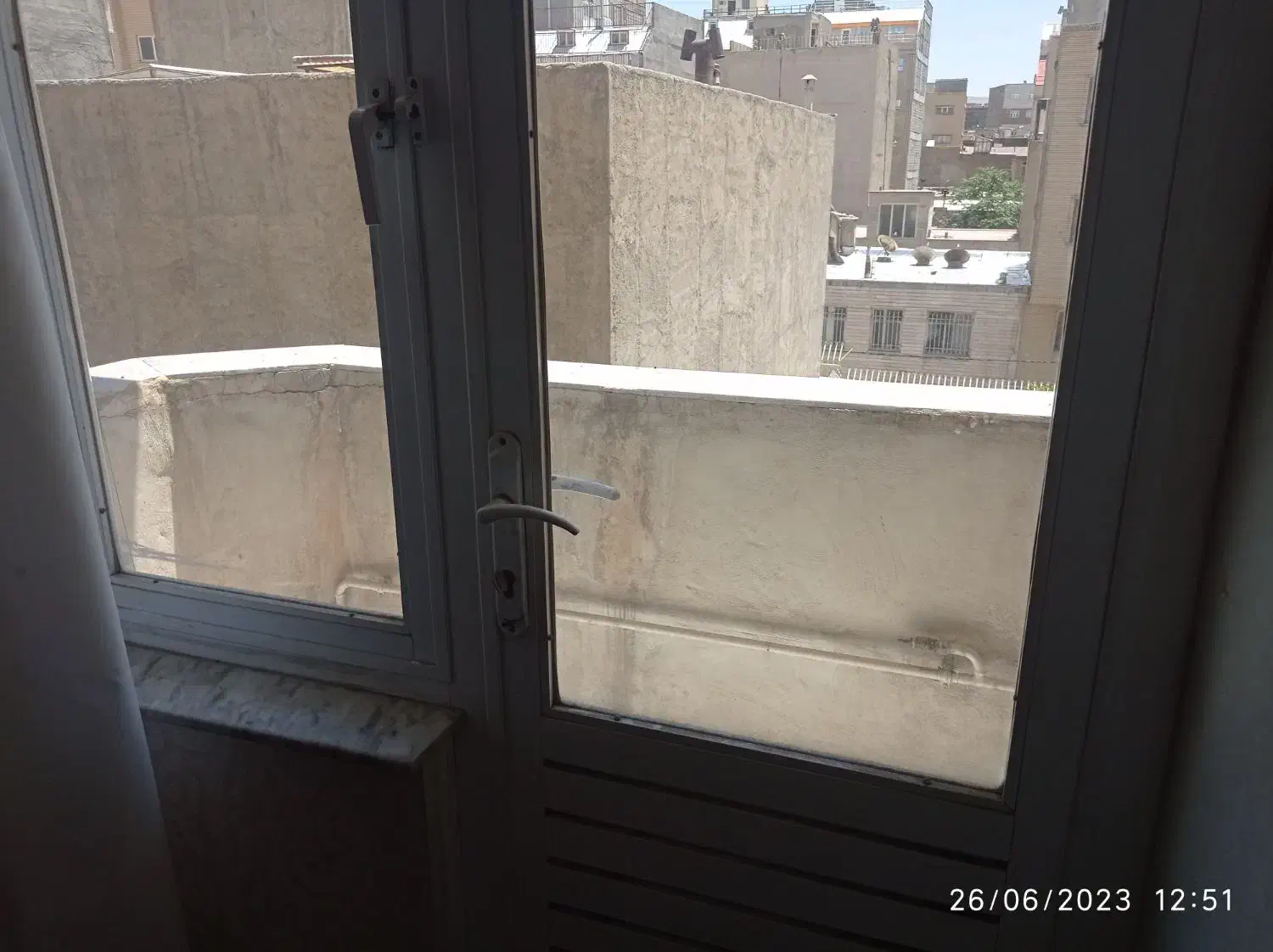 آپارتمان100متر چهار راه پاستور