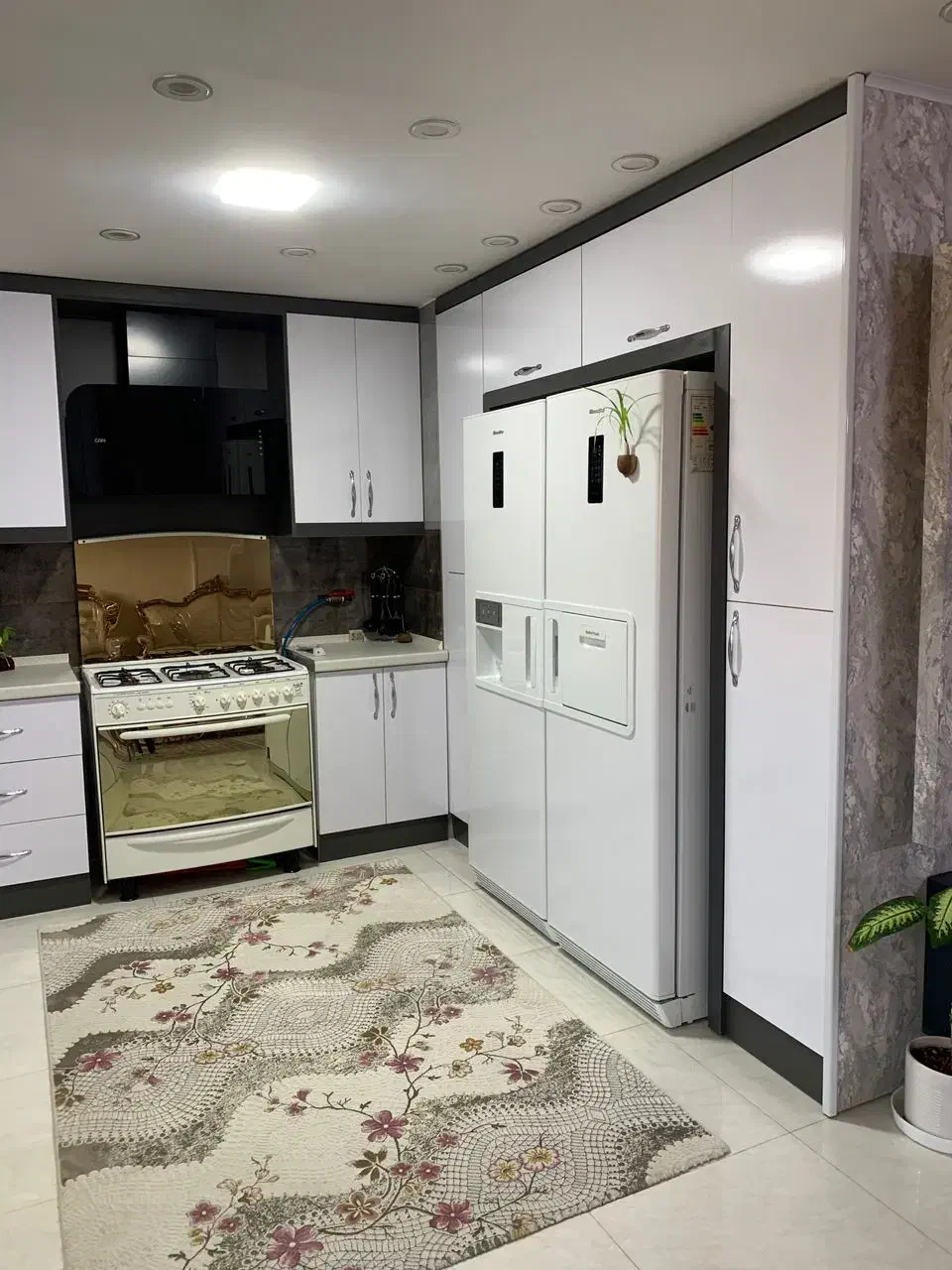 فروشی سه خواب تفکیکی بهارستان