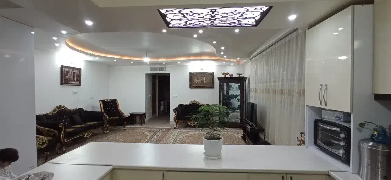 آپارتمان بیگانه