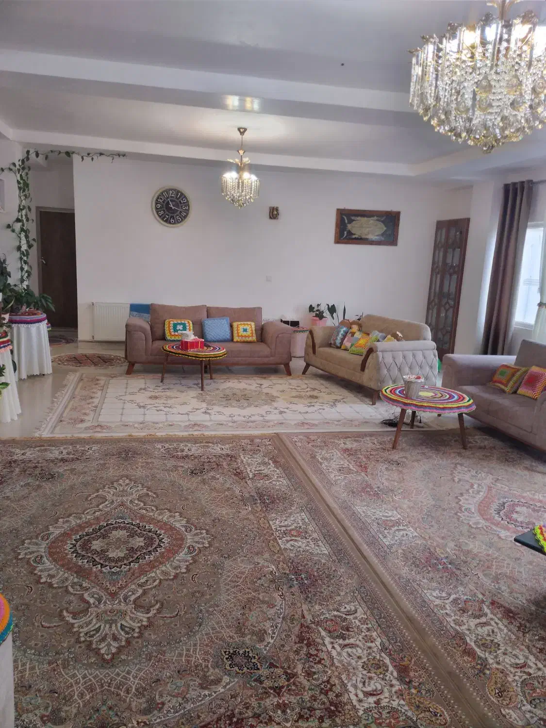 فروش آپارتمان ۱۹۰ متری سه خوابه تک واحد طالقانی
