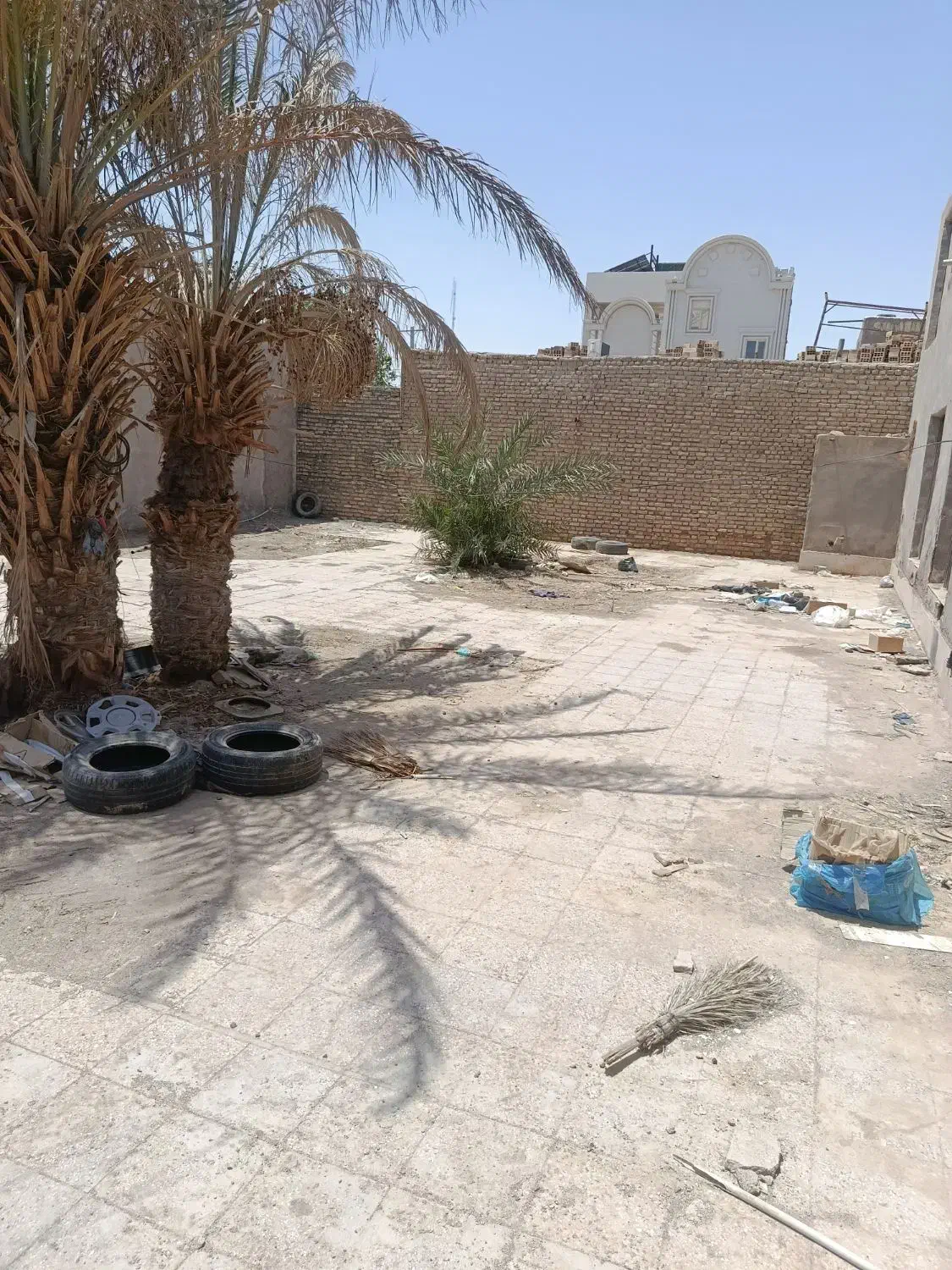 ملک تجاری ومسکونی فردوسی سنددار