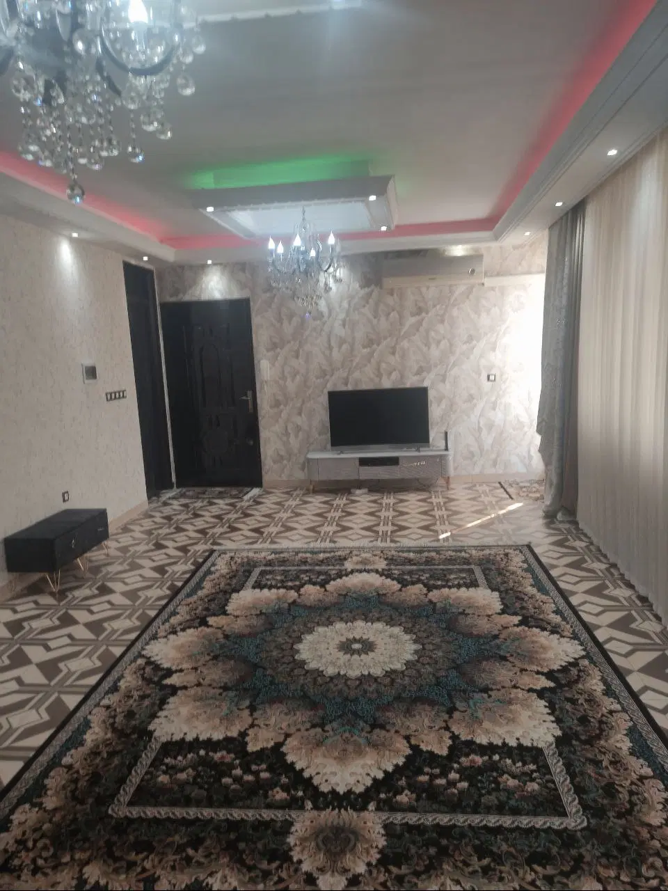 فروش واحد ۸۵ متری