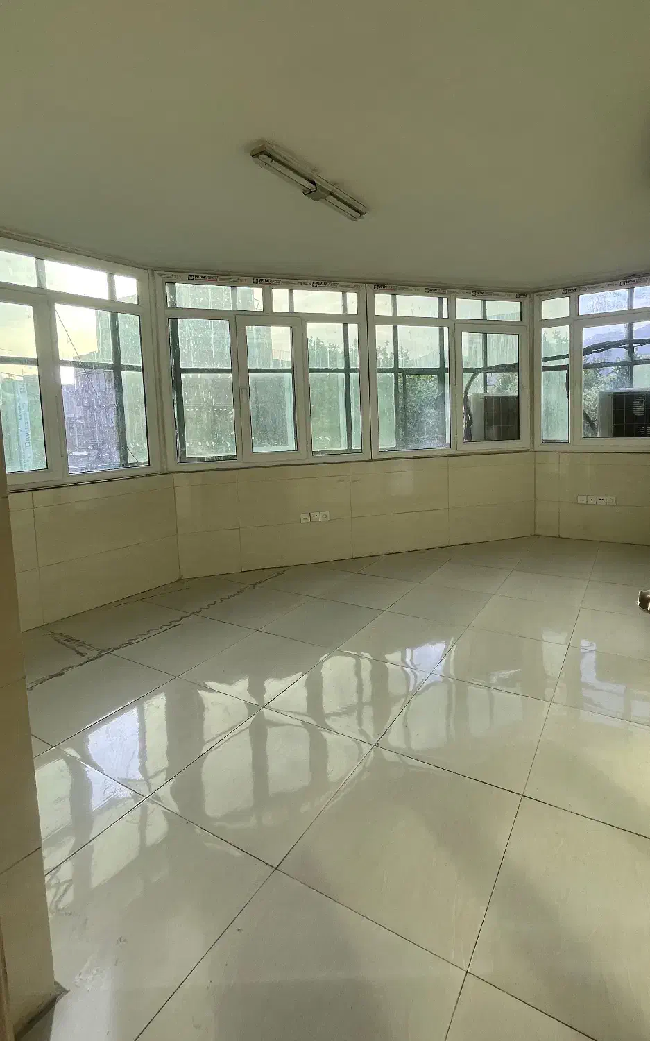 آپارتمان 2 خواب تاپ لوکیشن نزدیک مترو قلهک