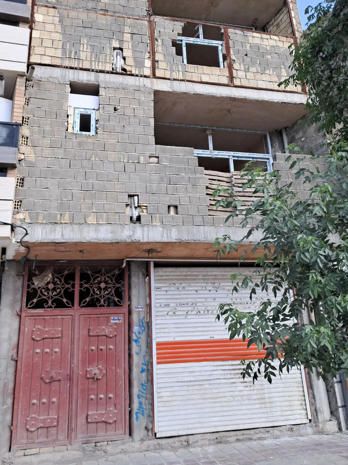 فروش خانه مسکونی و تجاری به متراژ 72متر