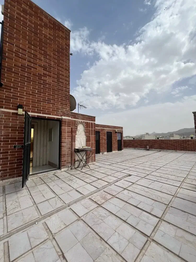 تاپ لوکشین خیابان امام رضا