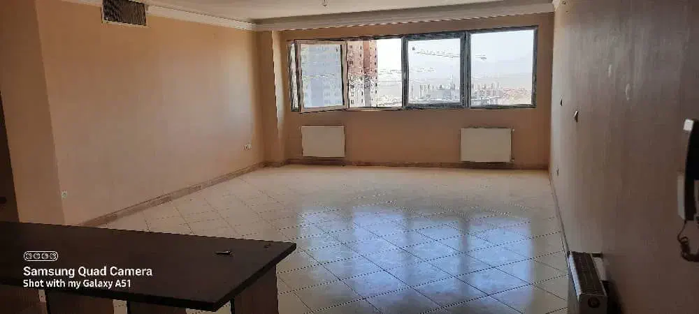 دفترکار مسکونی بر خیابان خاقانی