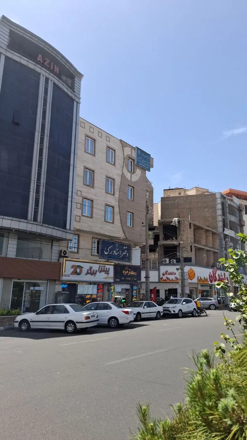 اجاره مغازه رو به روی شهرک اداری