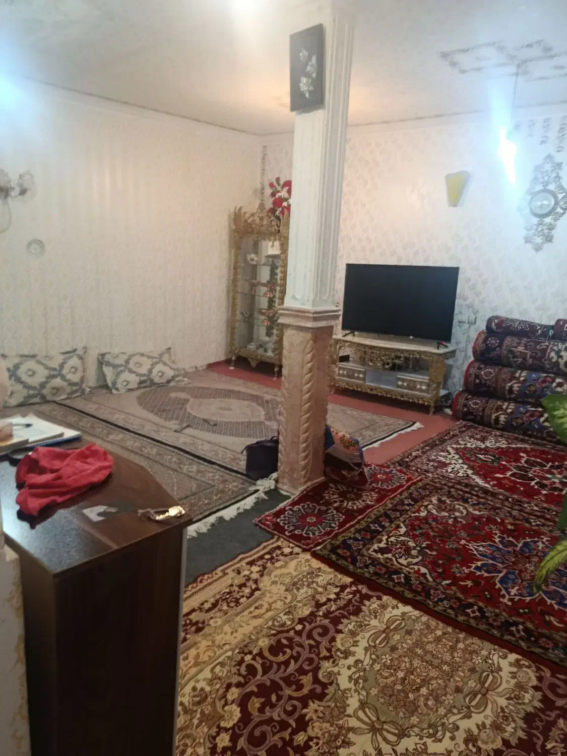 یک باب حیاط مسکونی دارای امتیاز کامل متراژ 63