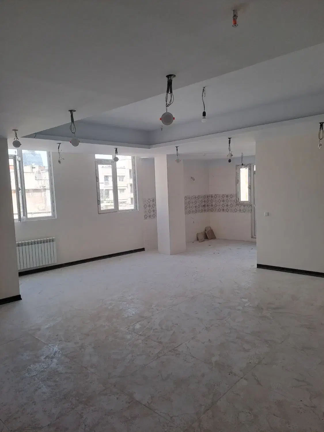 ۹۵متر آپارتمان فروشی درارامنه