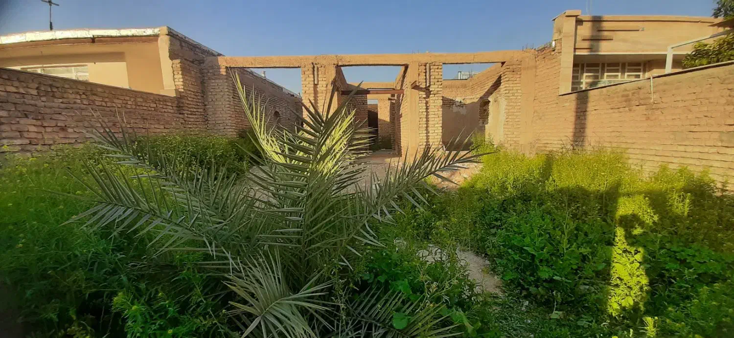 فروش اسکلت قدیمی ۲۵۰ متری