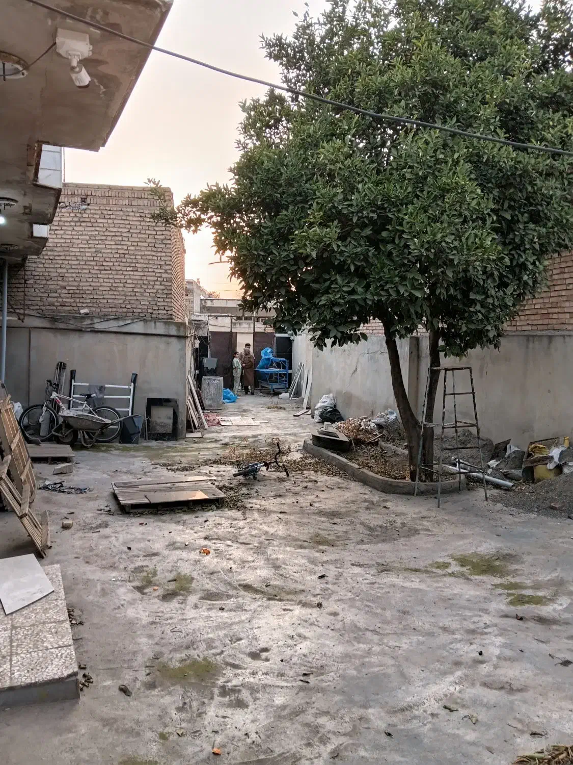 منزل مسکونی ۲۱۰متر