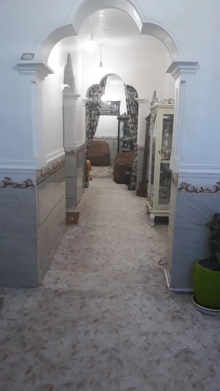 منزل ویلایی کوی محرزی 280 متر سه خواب