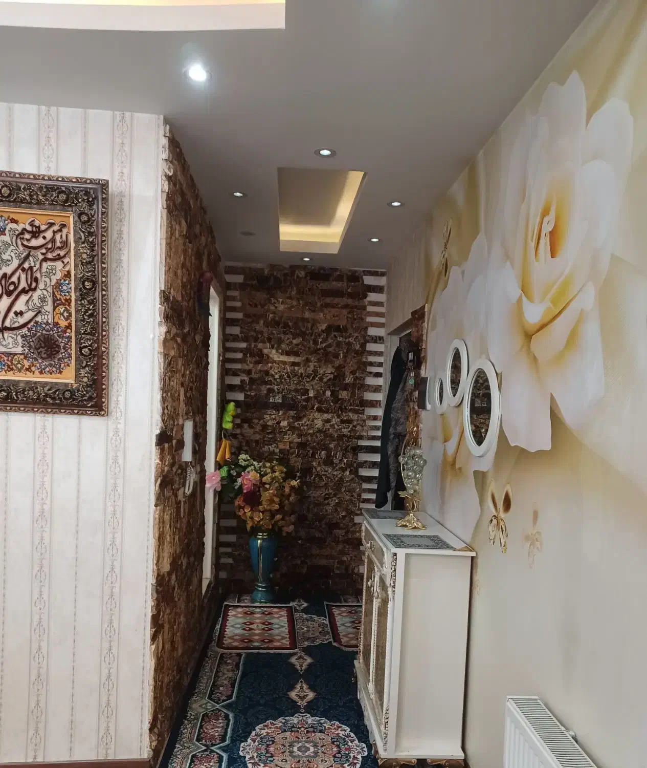 آپارتمان۹۳ متری تک واحدی
