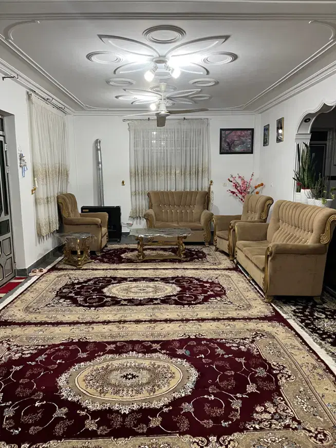 خانه اجاره ای در دل جنگل همرا با آلاچیق حیاط دار