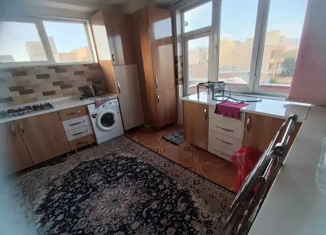 همخونه خانم