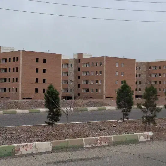 آپارتمان ۹۵ متری دوخوابه فاز ۷ پرند