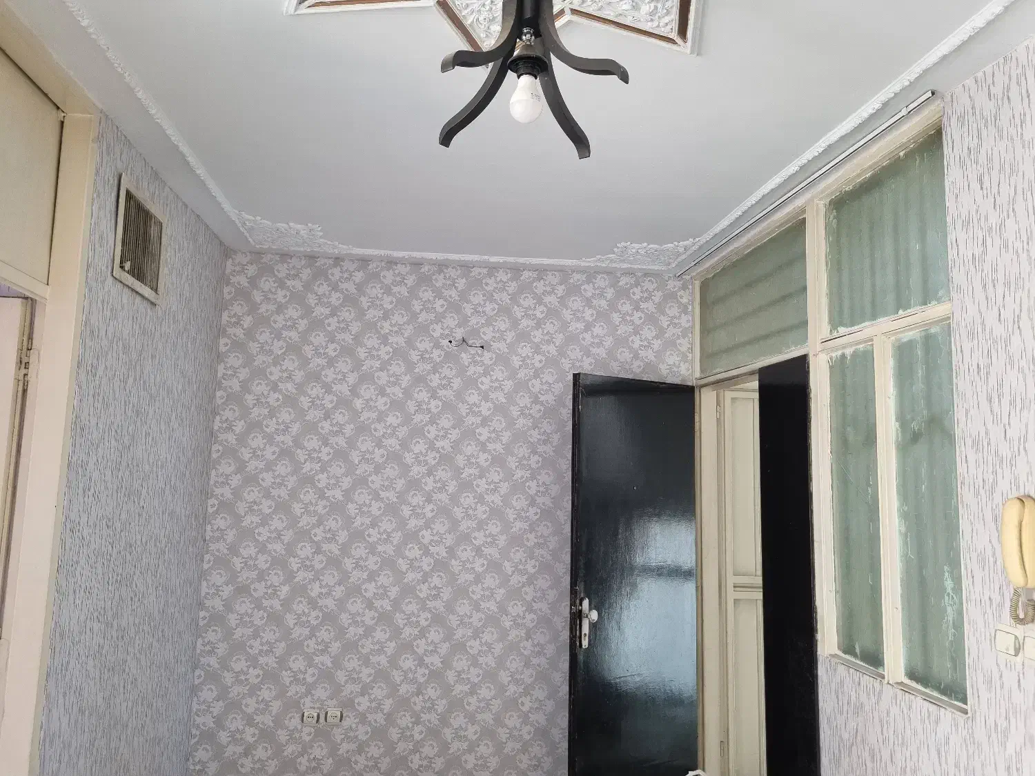 اول نیروی هوایی