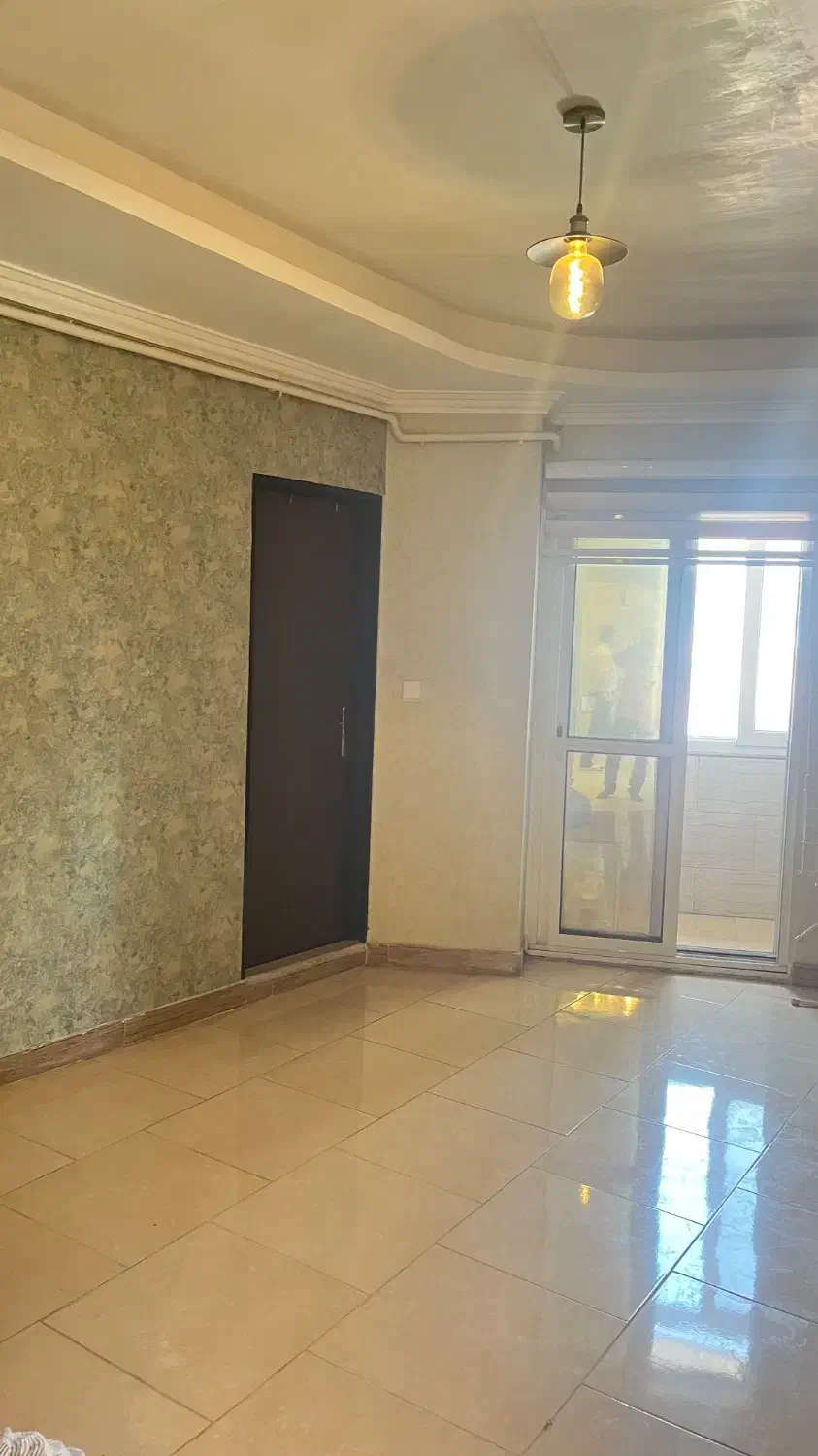 فروش واحد تجاری ۹۷ متر بلوار ۸ دی