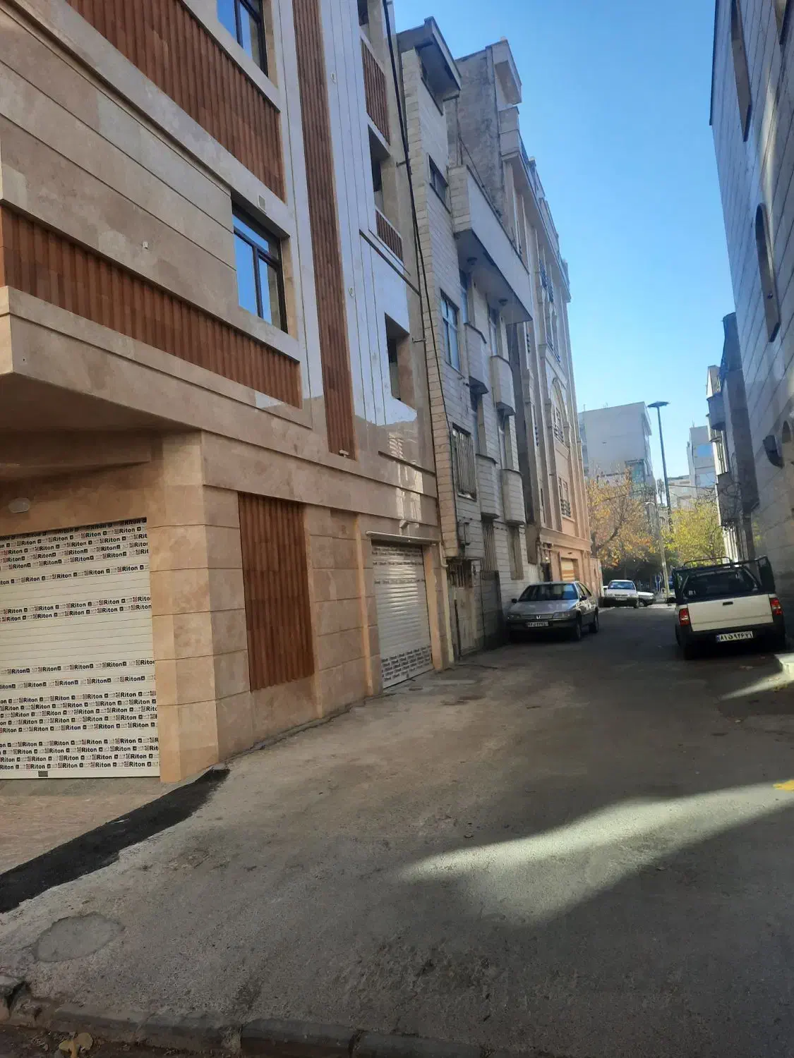 آپارتمان ۱۳۶ متر نازی آباد