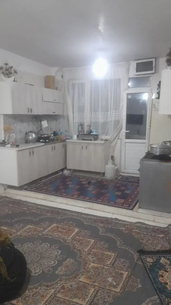 واحدفروشی درمرتضی گرد