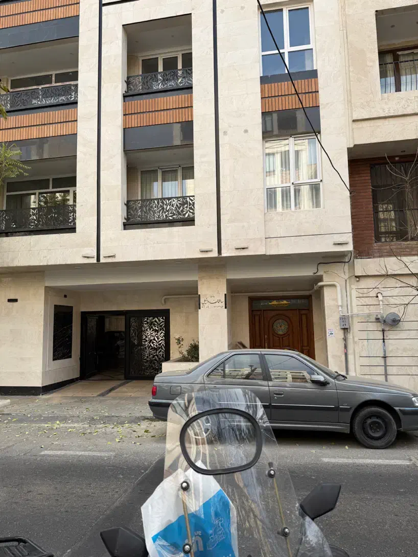 اپارتمان نوساز کلید نخورده دبستان