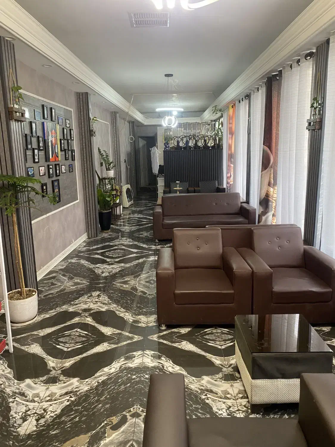 مغازه ۸۰ متر بهترین لوکیشن شیک