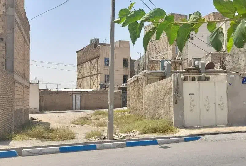 زمین مسکونی