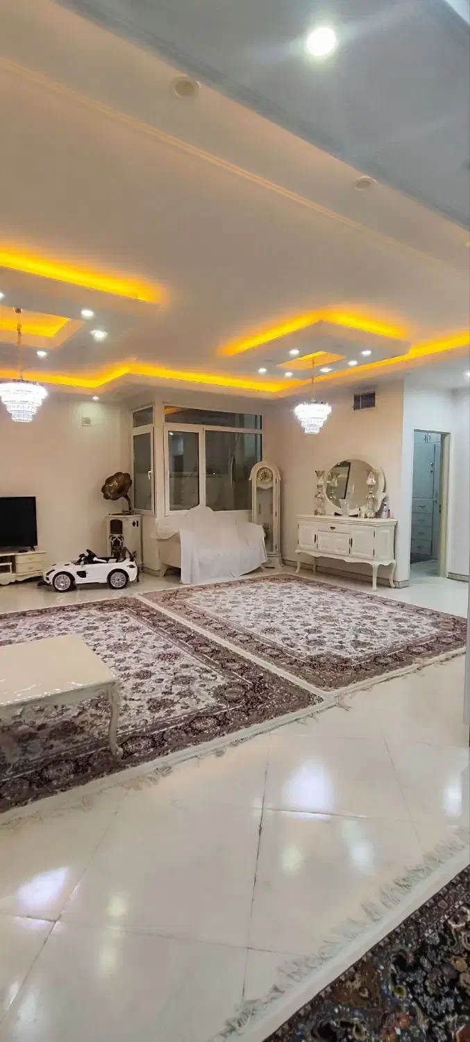 رهن و اجاره واحد120متری