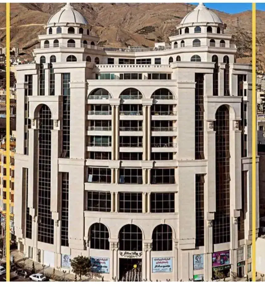واحداداری_برج لوکس ماندکار