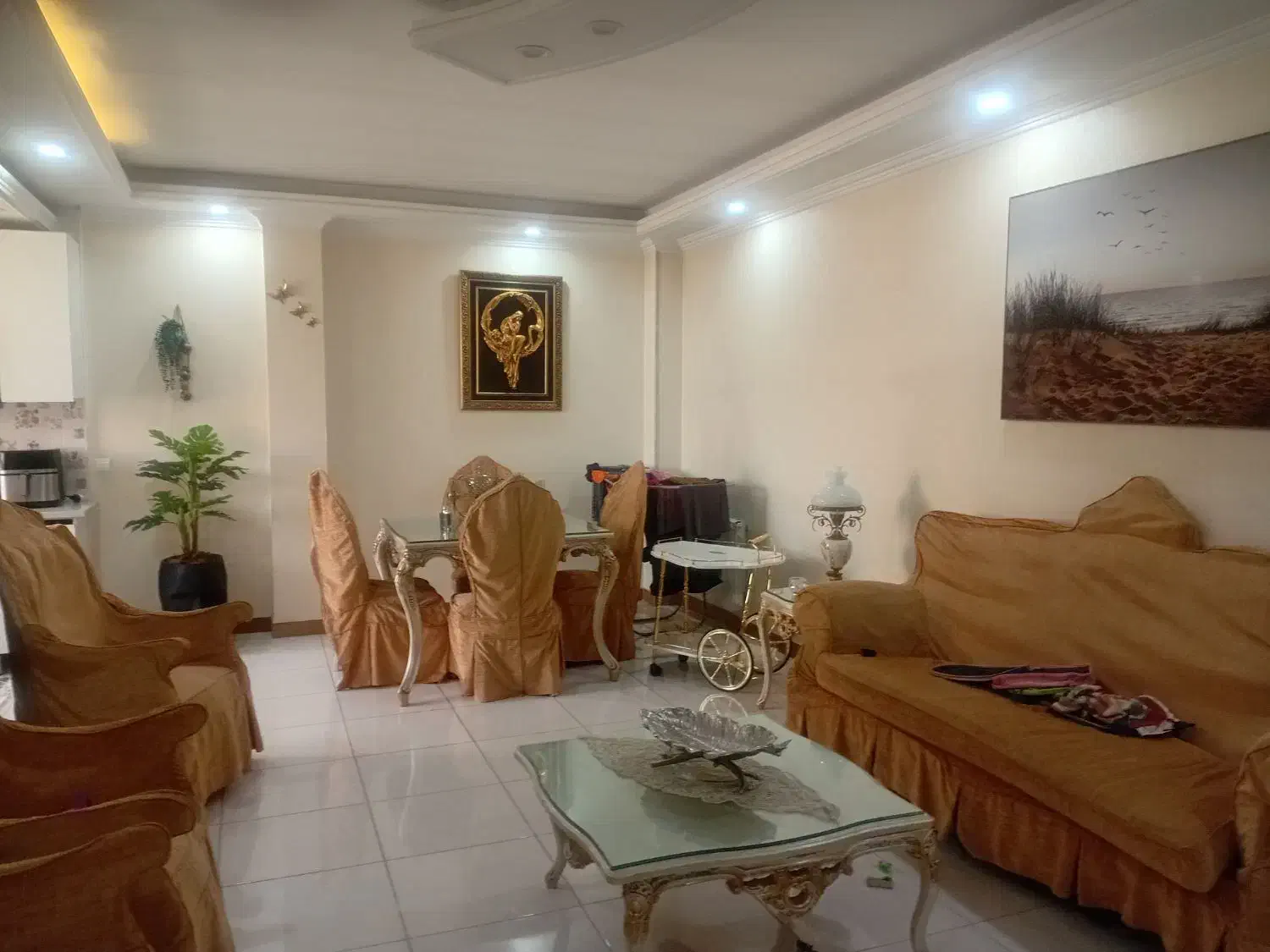80متری اتابک یک خوابه
