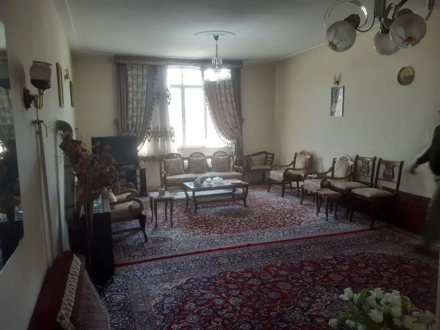 ۳ واحد آپارتمان ۱۰۰ متری