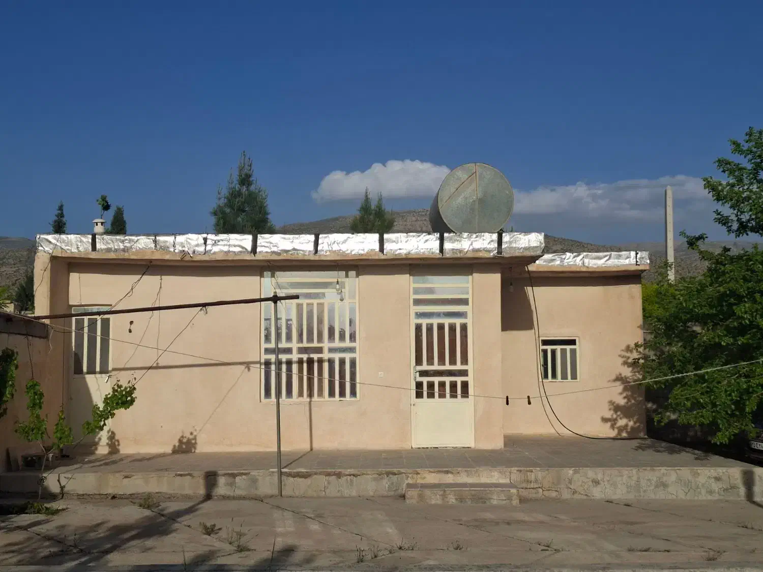 باغ شهری ۲۸۰۰ متری سیاخ دارنگون