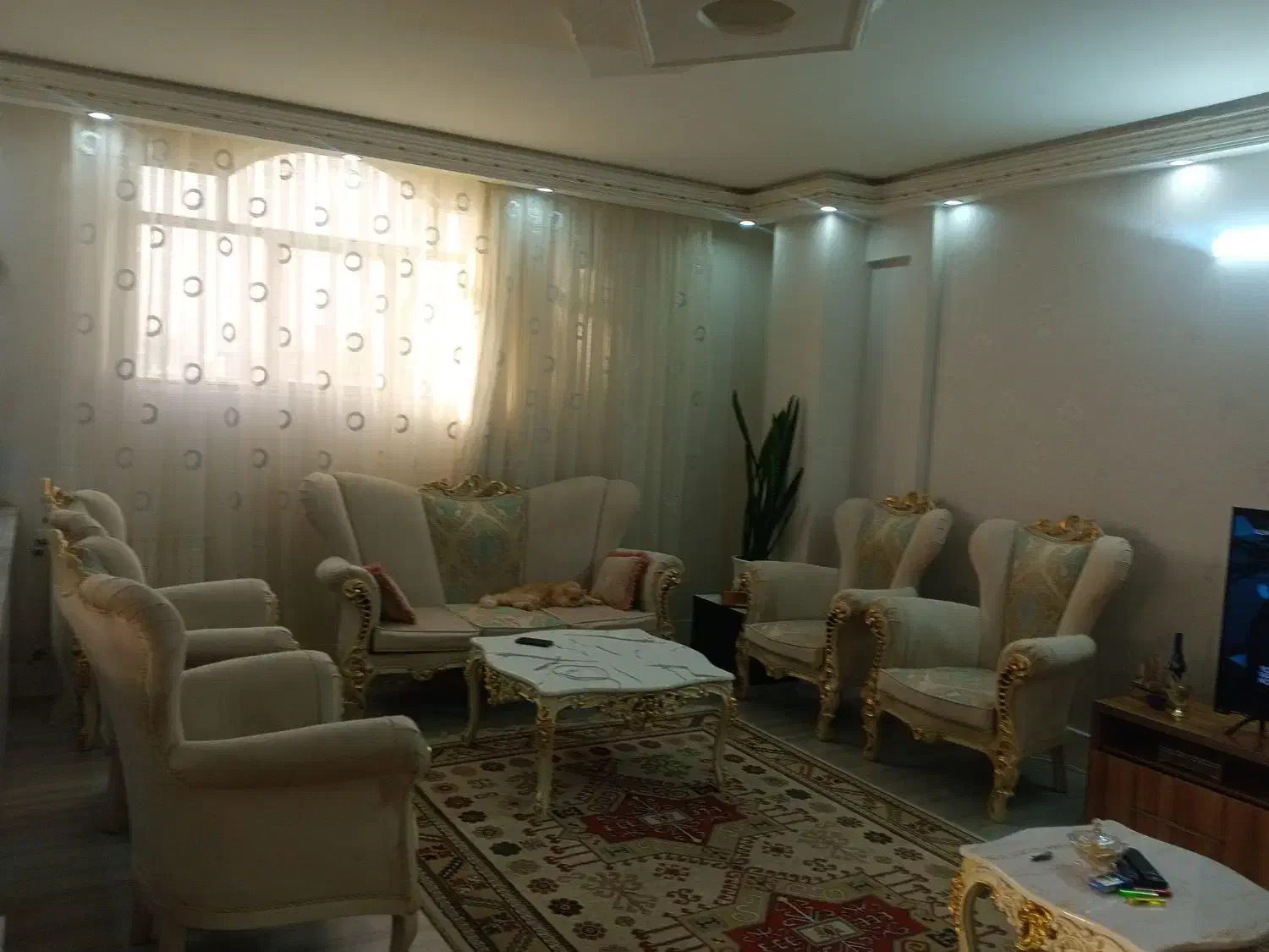 آپارتمان خانه کارگر نزدیک سیتی سنتر قلب شهر